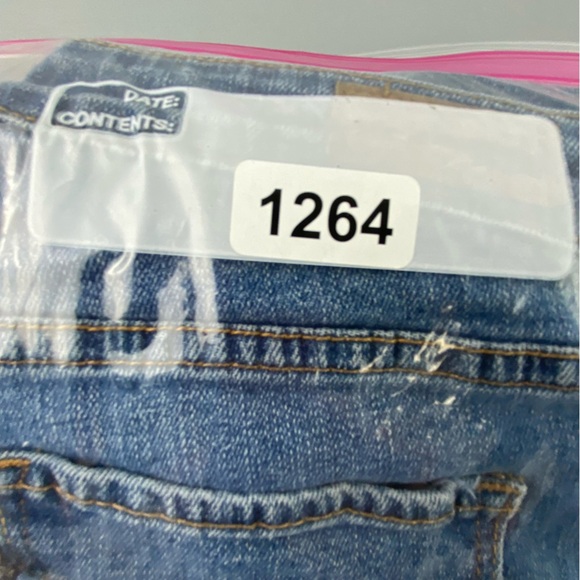 Levis Slight Curve Classic Rise Straight Leg Blue Denim Jeans sz 8/29 - Picture 15 of 16